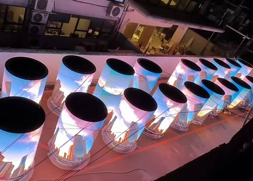 CR-C Series 360° Viewing Angle Curved LED Display Custom Creative LED Screen