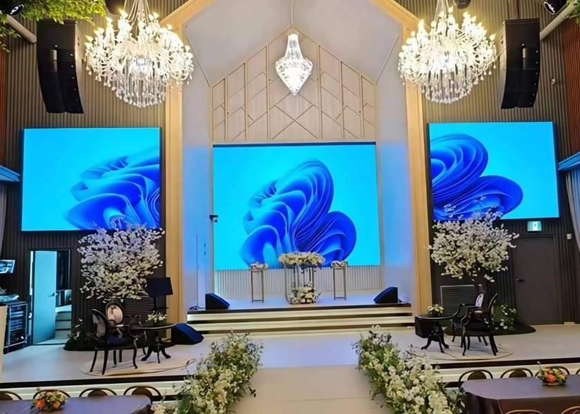 IN-B series indoor LED display standard size screen for conference room
